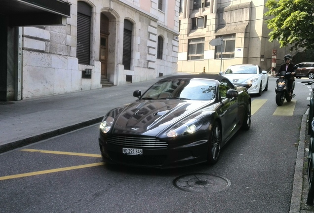 Aston Martin DBS Volante