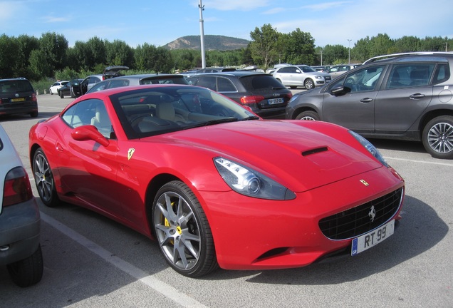 Ferrari California