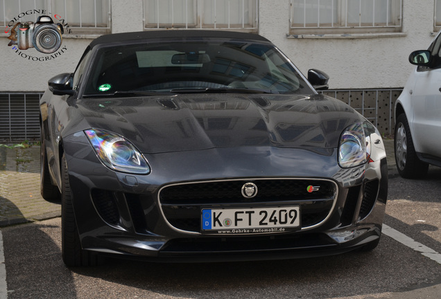 Jaguar F-TYPE S Convertible