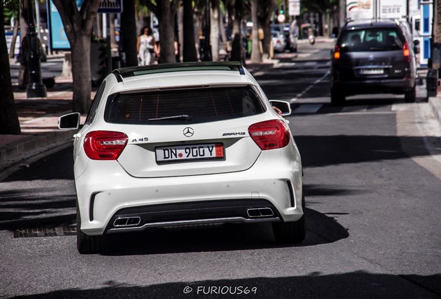 Mercedes-Benz A 45 AMG