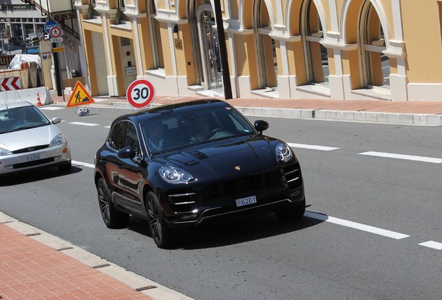 Porsche 95B Macan Turbo