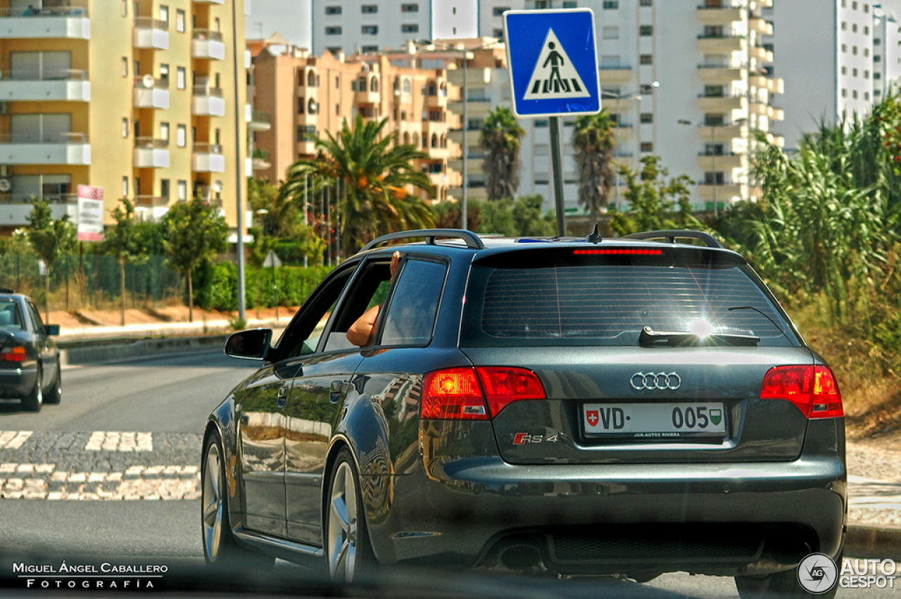 Audi RS4 Avant B7