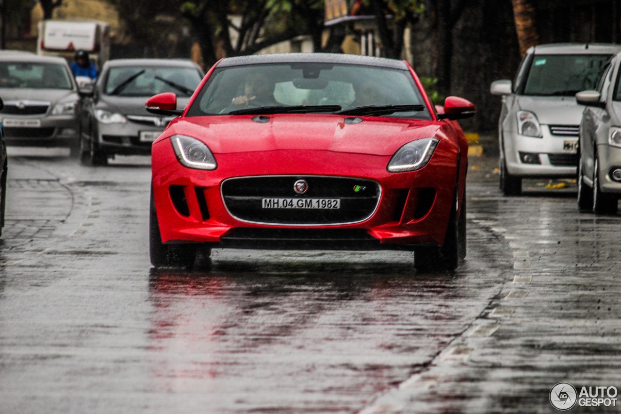 Jaguar F-TYPE R Coupé