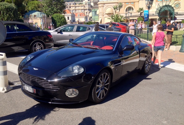 Aston Martin Vanquish S