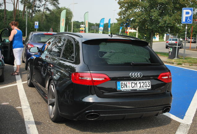 Audi RS4 Avant B8