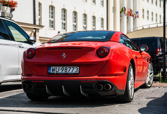 Ferrari California T