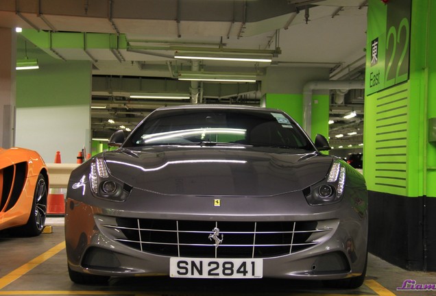 Ferrari FF