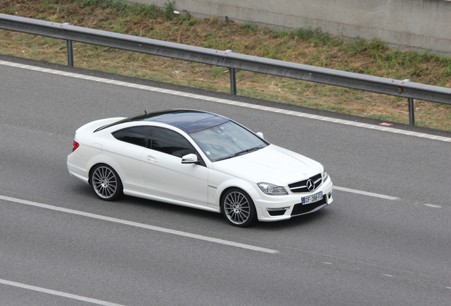 Mercedes-Benz C 63 AMG Coupé