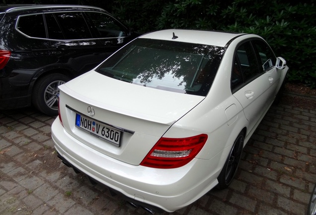 Mercedes-Benz C 63 AMG W204 2012