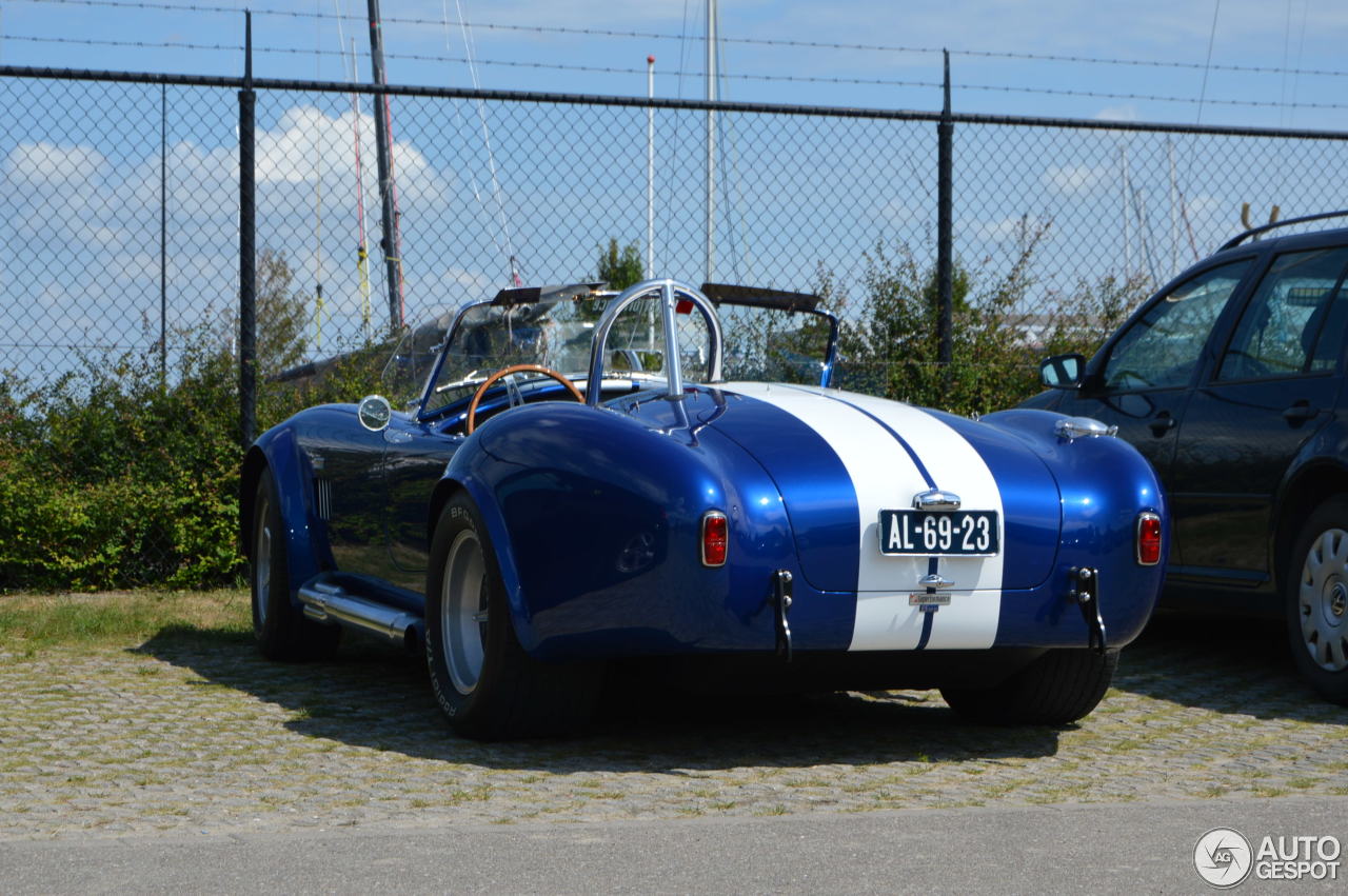 AC Cobra Superformance 427