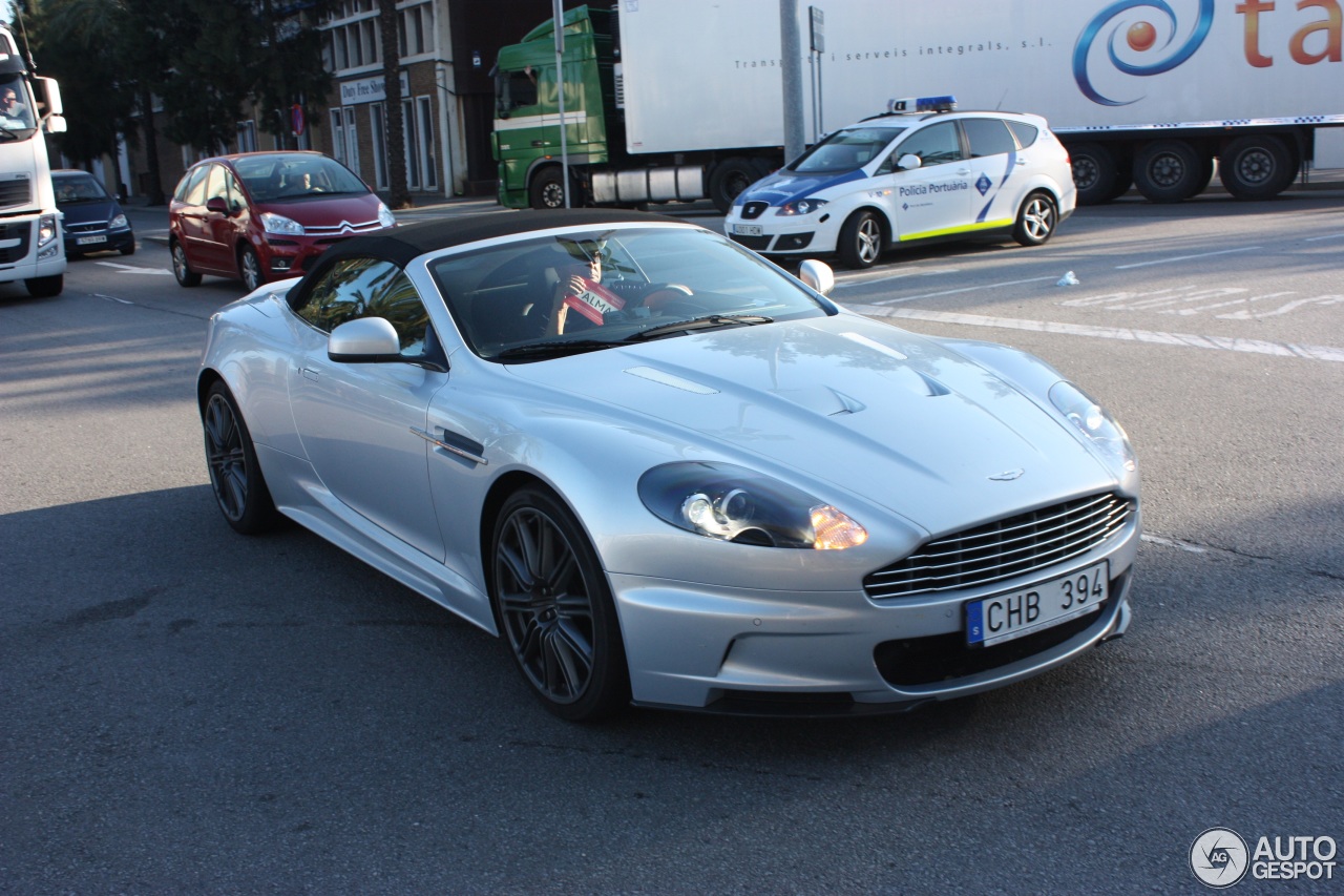 Aston Martin DBS Volante