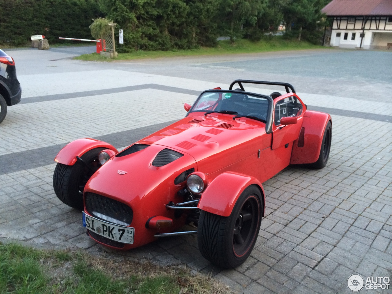 Donkervoort D8