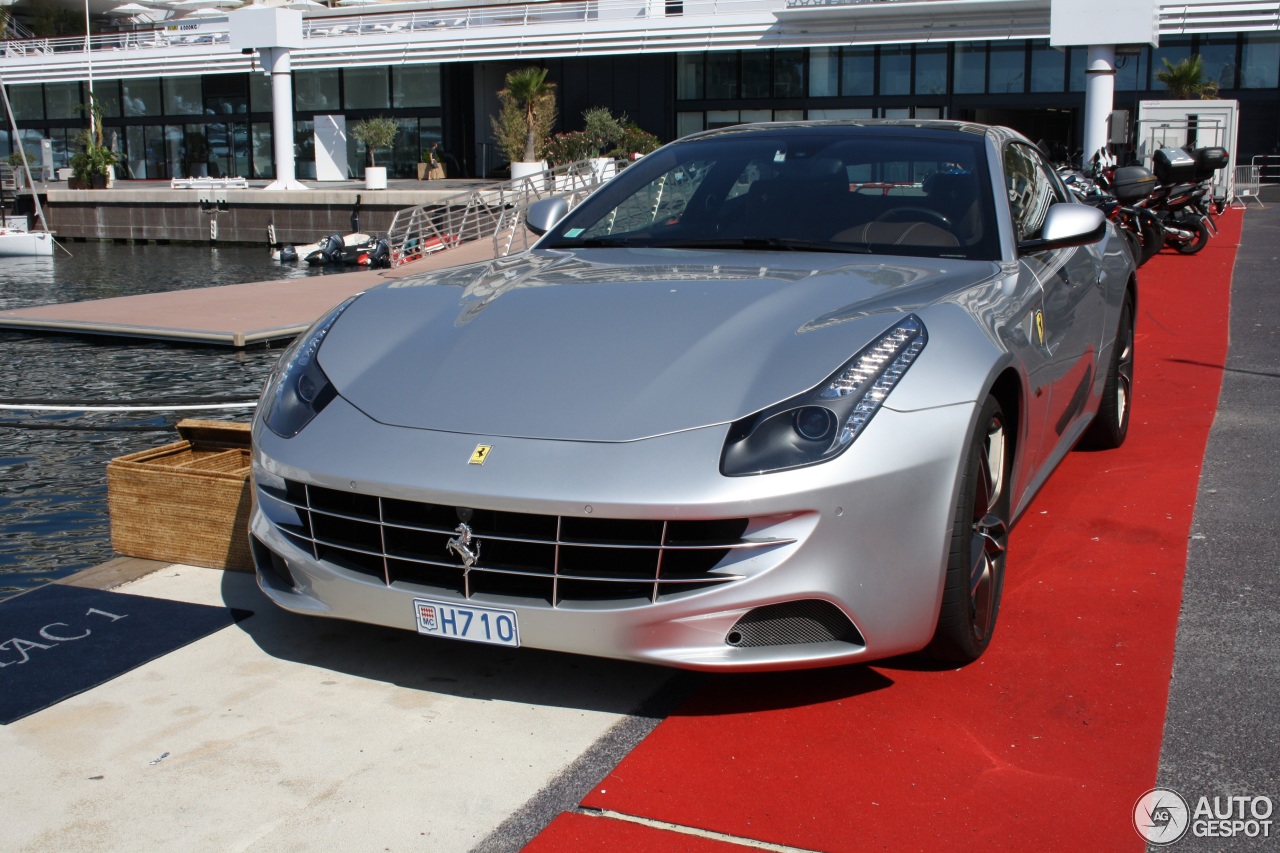 Ferrari FF