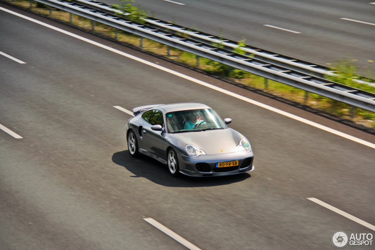 Porsche 996 Turbo