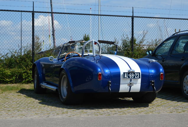 AC Cobra Superformance 427