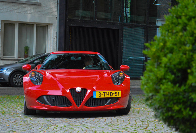 Alfa Romeo 4C Coupé