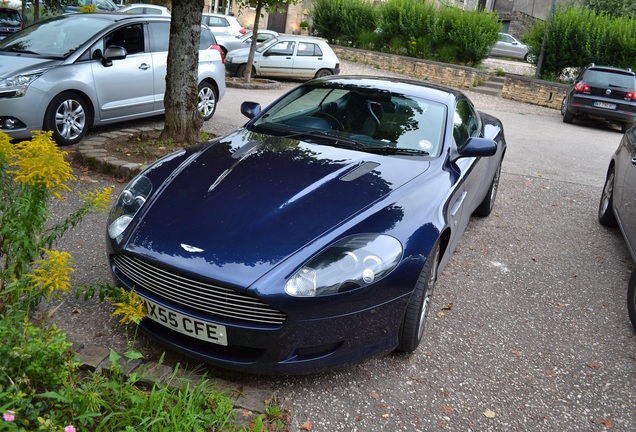 Aston Martin DB9