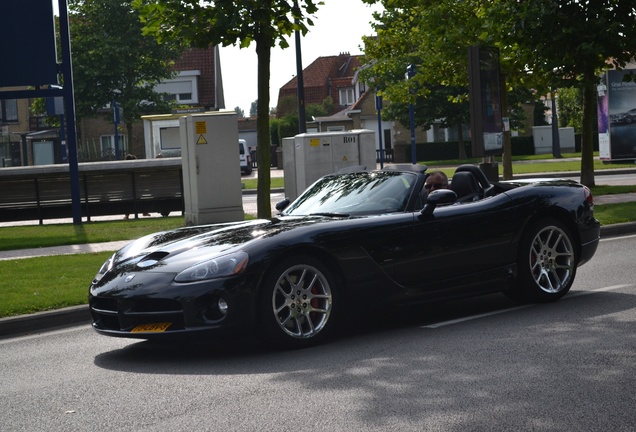 Dodge Viper SRT-10 Roadster 2003