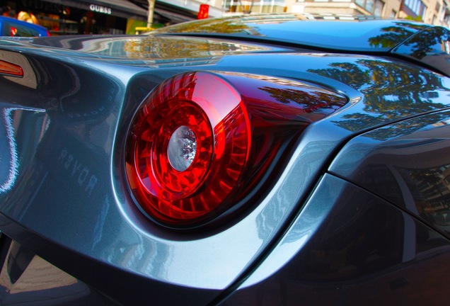 Ferrari California T