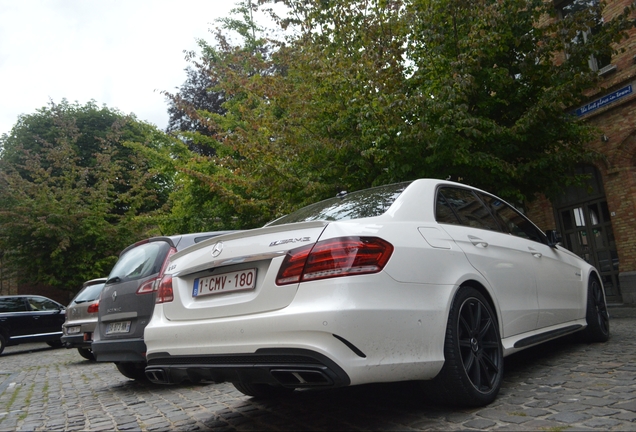 Mercedes-Benz E 63 AMG S W212