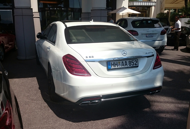 Mercedes-Benz S 63 AMG V222