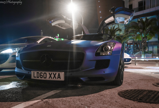 Mercedes-Benz SLS AMG