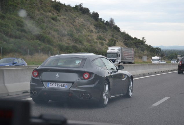 Ferrari FF