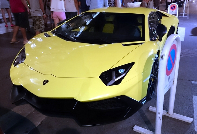 Lamborghini Aventador LP720-4 50° Anniversario