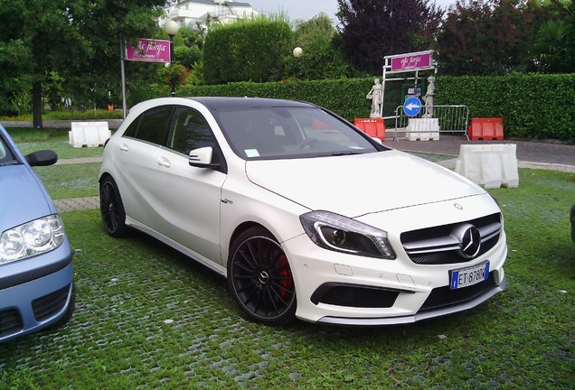 Mercedes-Benz A 45 AMG