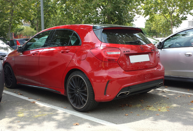 Mercedes-Benz A 45 AMG