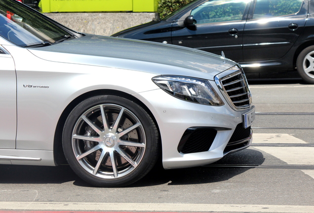 Mercedes-Benz S 63 AMG V222