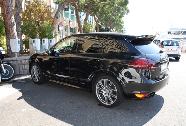 Porsche 958 Cayenne GTS