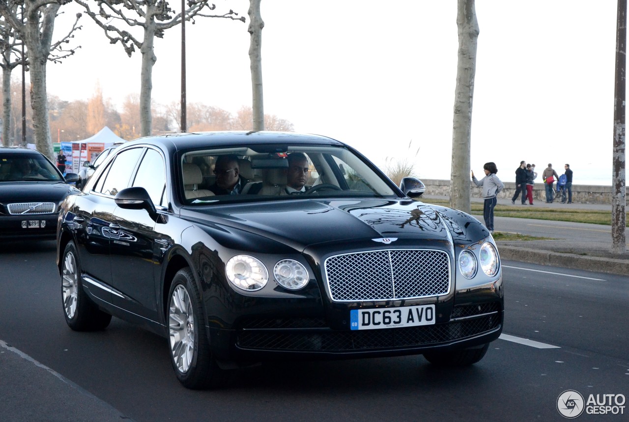 Bentley Flying Spur V8