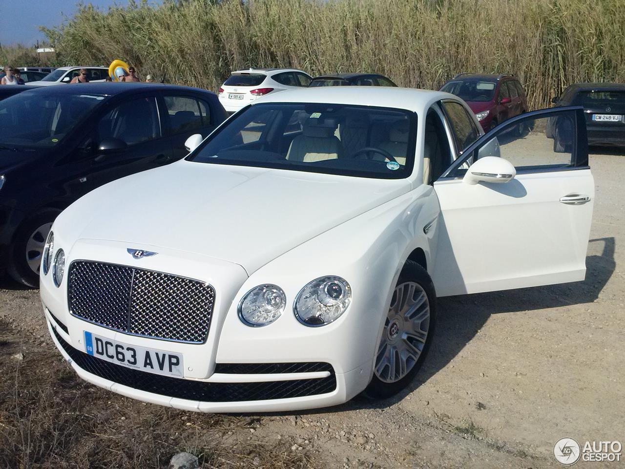 Bentley Flying Spur V8