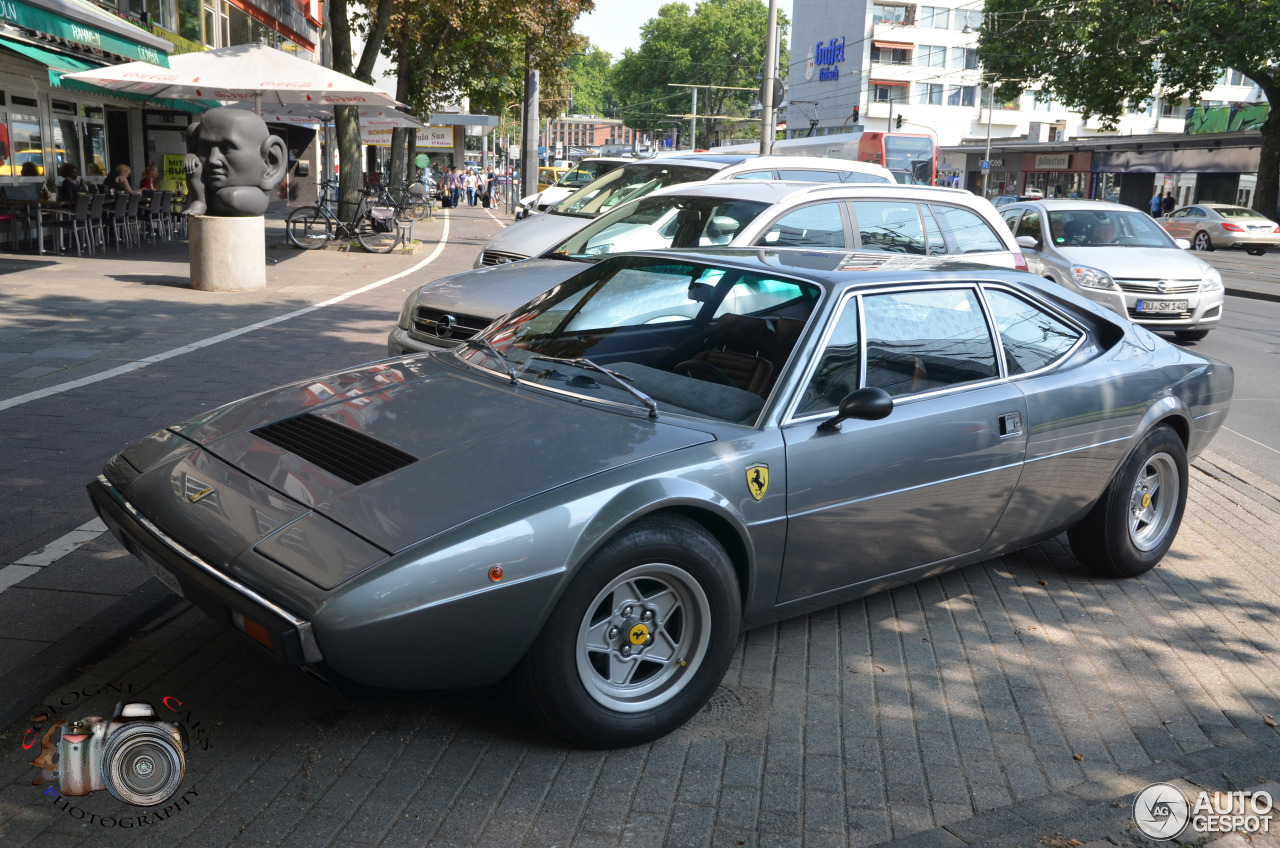 Ferrari Dino 308 GT4