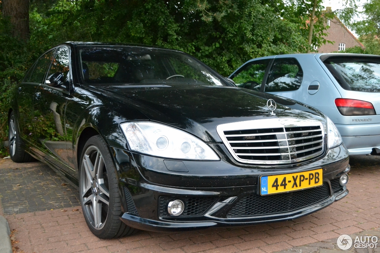 Mercedes-Benz S 63 AMG W221