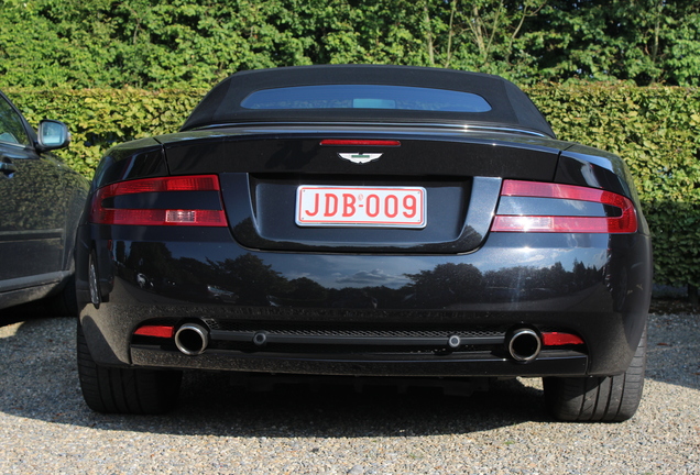 Aston Martin DB9 Volante