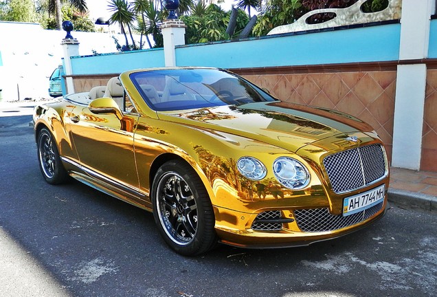 Bentley Continental GTC 2012