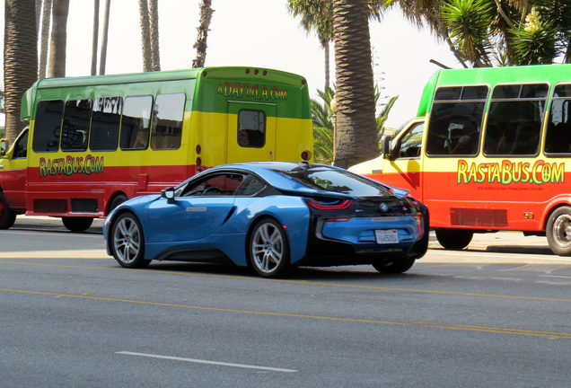 BMW i8