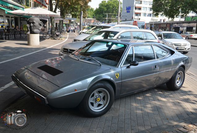 Ferrari Dino 308 GT4