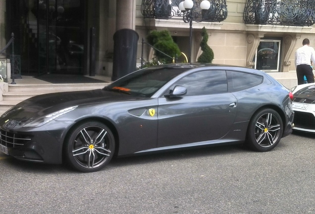 Ferrari FF