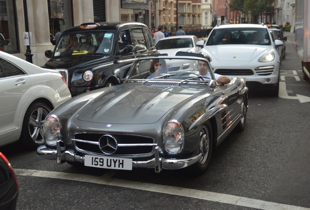 Mercedes-Benz 300SL Roadster