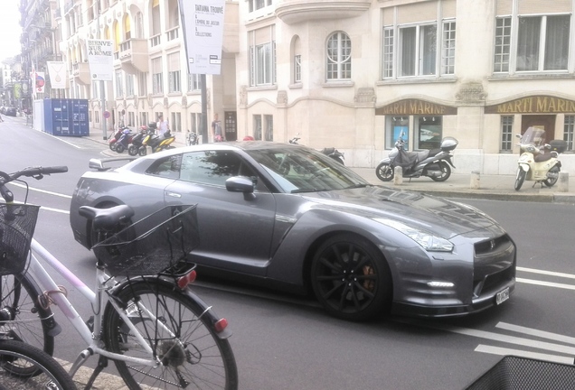 Nissan GT-R 2012