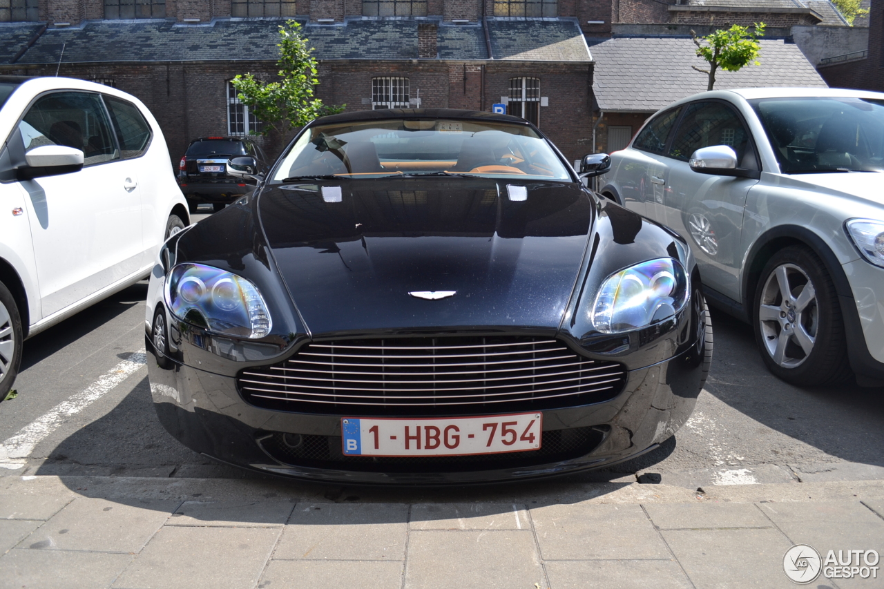 Aston Martin V8 Vantage