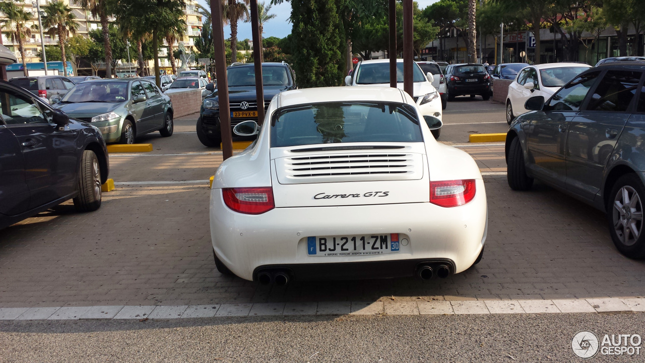 Porsche 997 Carrera GTS