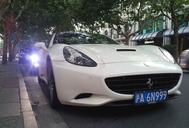 Ferrari California