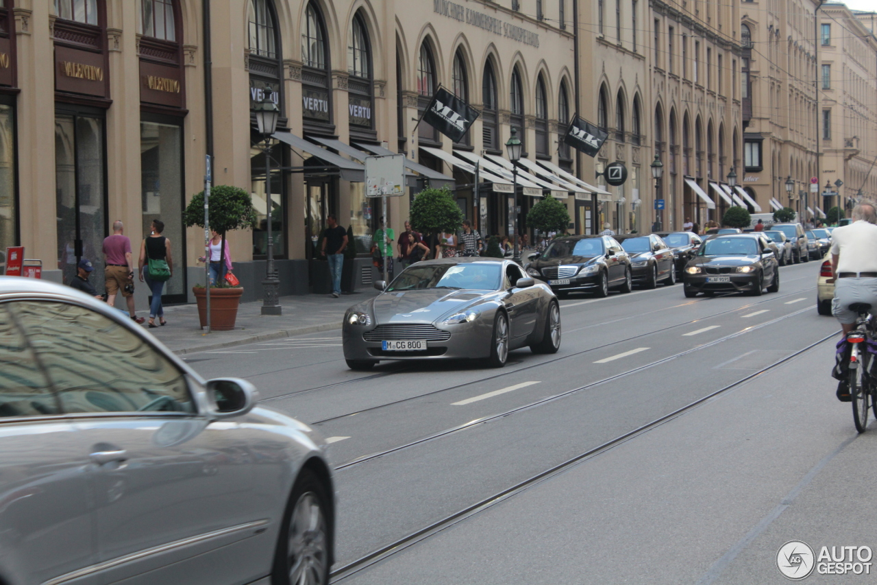 Aston Martin V8 Vantage