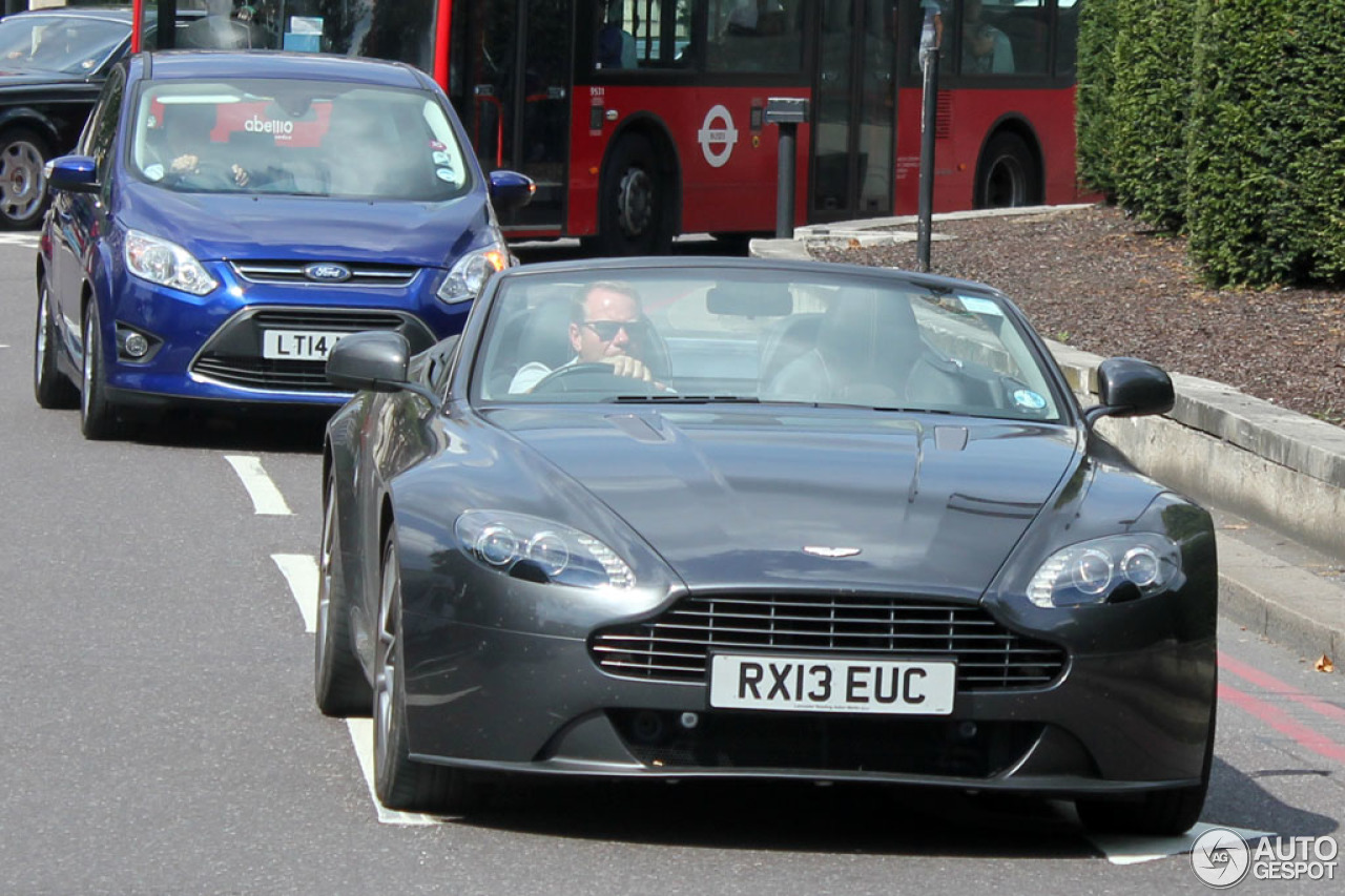 Aston Martin V8 Vantage Roadster 2012