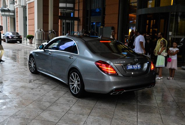 Mercedes-Benz S 63 AMG V222