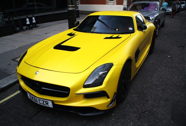 Mercedes-Benz SLS AMG